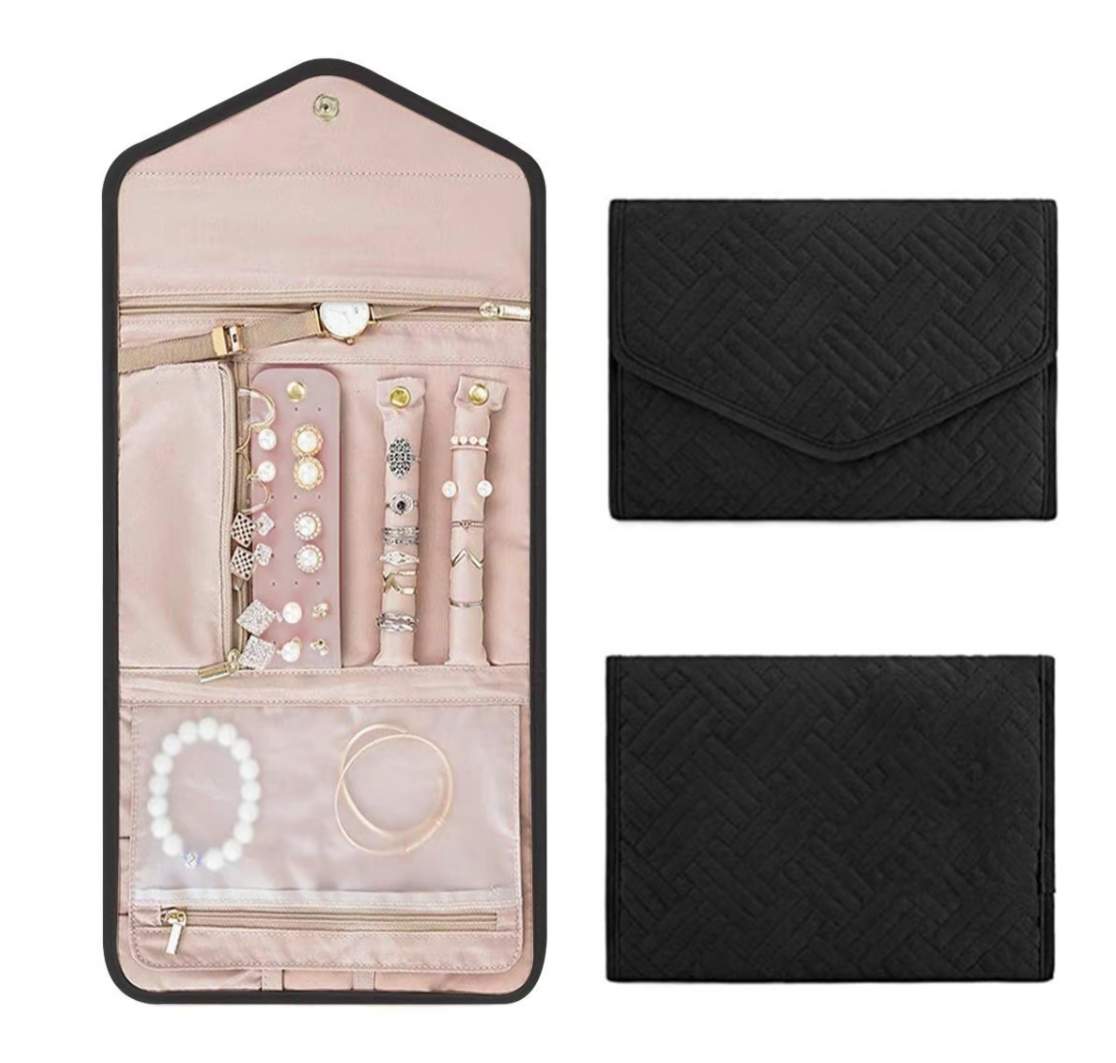 Girl’s Trip Jewelry Organizer